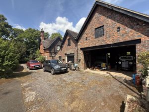 Photo 44- click for photo gallery